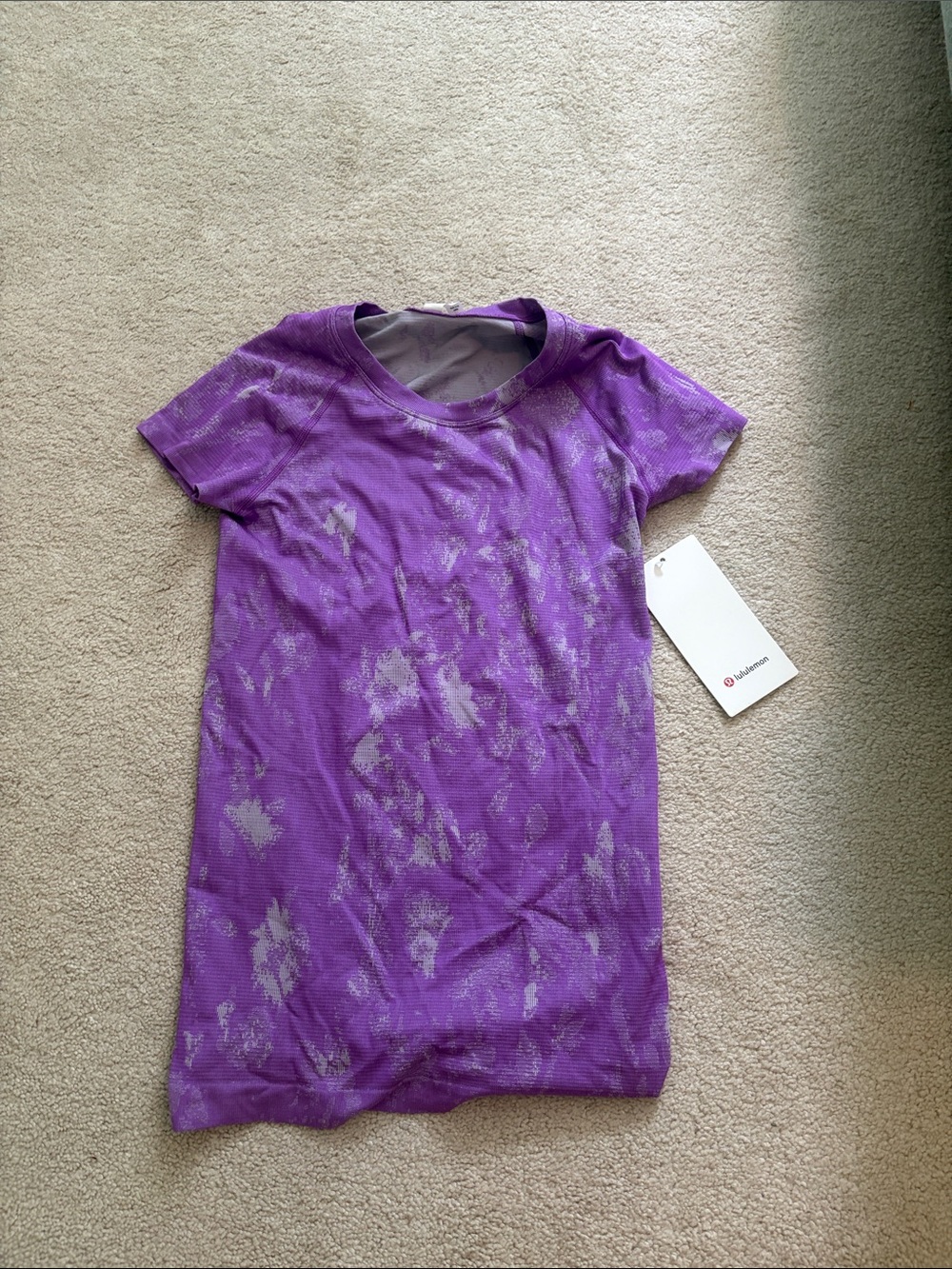 lululemon athletica Purple Short Sleeve Tie-Dye Active Tee